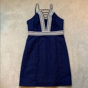 Lilly Pulitzer Trista navy & gold dress.  Size 6.